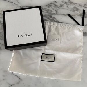 Authentic GUCCI Gift Box whit dust bag and small care book Packaging 7 3/8"